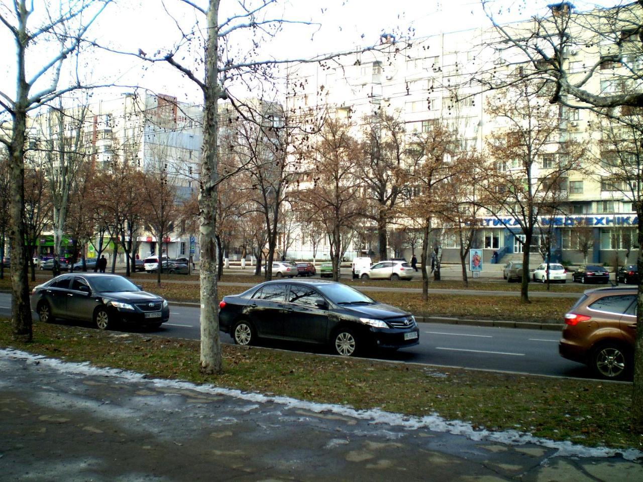 Мини Студия Проспект Центральный 124А, Wi-Fi, 1 Диван 3 Этаж 9 Этажного Дома นิโกลาเยฟ ภายนอก รูปภาพ
